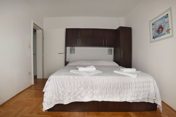 Apartments Despot Zaostrog RO - thumbnail 4