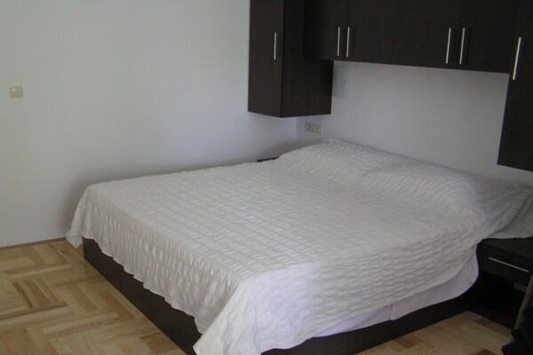 Apartments Despot Zaostrog RY - thumbnail 4