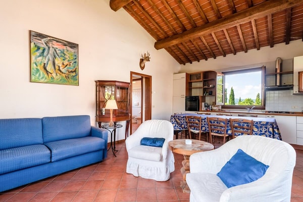 Authentiek Toscaans appartement met zwembad en tuin nabij Arezzo - thumbnail 3