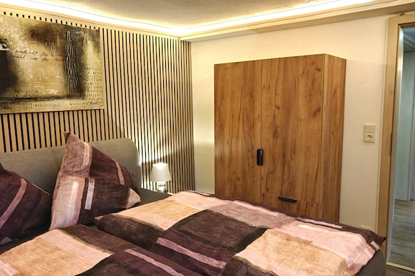 Knus bosappartement voor 2 in Medebach-Dreislar, direct aan de wandelroutes - thumbnail 5