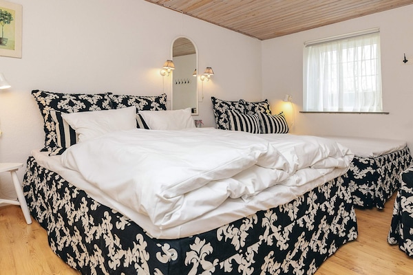 Knus appartement bij kasteel Kokkedal met zwembad en uitzicht op de Limfjord - thumbnail 3