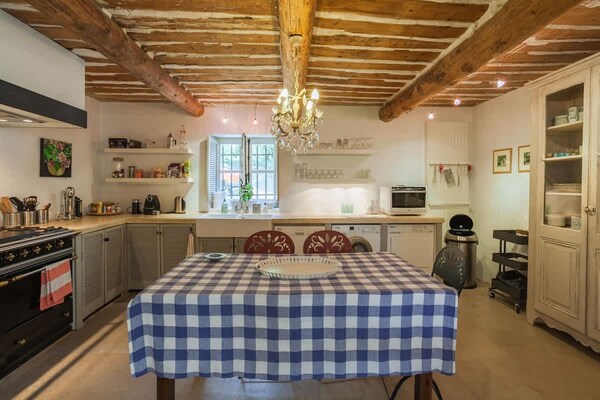 Villa Les Beaumettes: Ruim Provençaals vakantiehuis met privézwembad bij Gordes - thumbnail 3