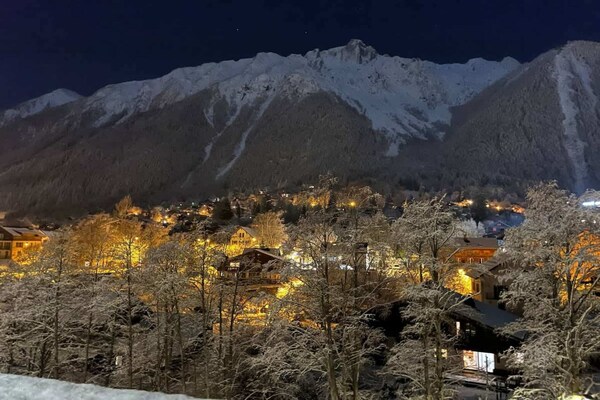 Knus appartement met balkon en panoramisch uitzicht op de Mont Blanc - thumbnail 6