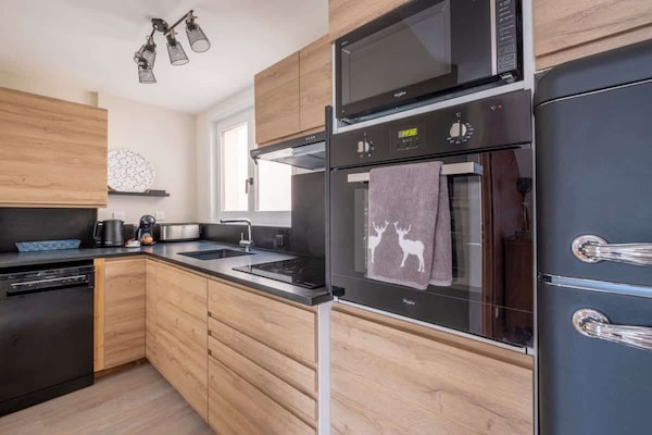 L'Appart 52: Modern appartement in hartje Chamonix, 500m van de skilift - thumbnail 4