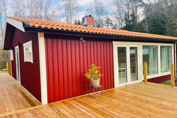 Licht gerenoveerd vakantiehuis op Orust, 6 personen, vlakbij zee - thumbnail 1