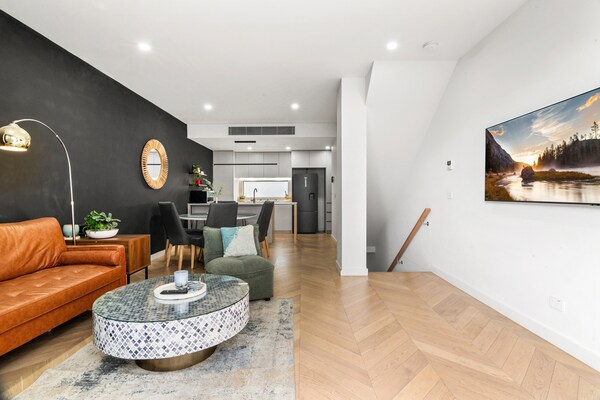 Stijlvol appartement met 2 slaapkamers en balkon in Carnegie - thumbnail 5