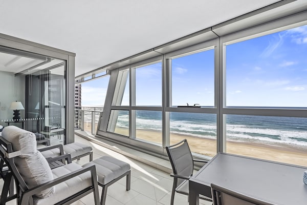 Modern appartement in Surfers Paradise met resortvoorzieningen - thumbnail 5