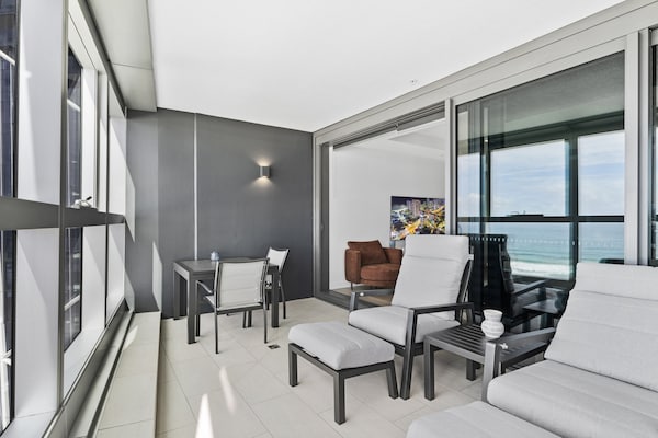 Modern appartement in Surfers Paradise met resortvoorzieningen - thumbnail 6