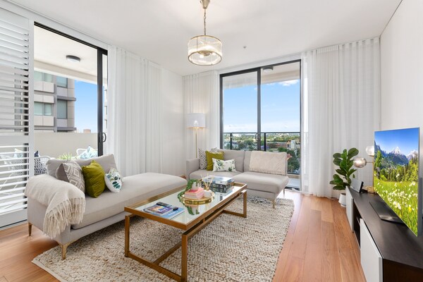 Licht en ruim appartement met 2 slaapkamers in Redfern - thumbnail 4