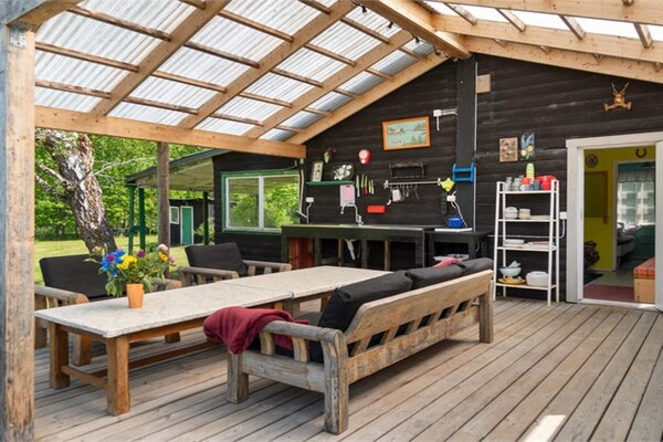 Kleurrijk vakantiehuis vlakbij zandstrand Måsnaren, 6 personen - thumbnail 2