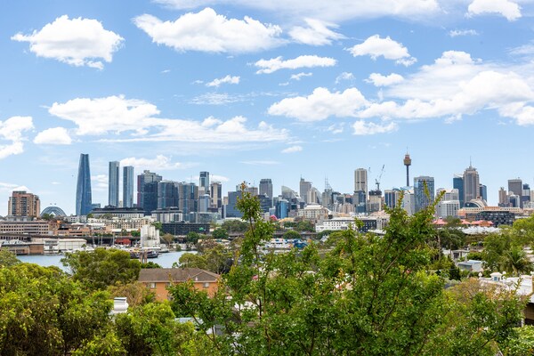 Stijlvol appartement in Glebe met uitzicht op de skyline van Sydney - thumbnail 4
