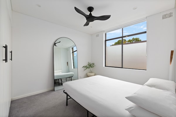 Stijlvol appartement in Glebe met uitzicht op de skyline van Sydney - thumbnail 6