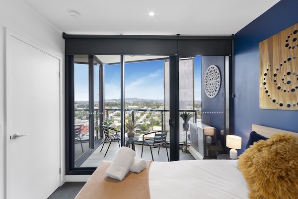 Licht appartement met balkon in bruisend Fortitude Valley, vlakbij openbaar vervoer - thumbnail 4
