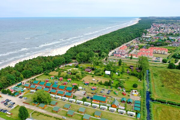 Vrijstaand bosvakantiehuis voor 5 personen op 150m van strand in Karwia - thumbnail 1