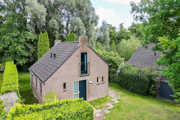 Forest 217: Luxe wellness bungalow in het bos van Ewijk - thumbnail 1