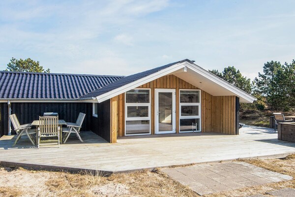 Gerenoveerd vakantiehuis aan de golfbaan van Fanø, op 900 meter van zee - thumbnail 1
