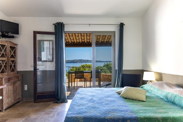 Studio aan zee bij Porto Vecchio met zwembad en privéstrand - thumbnail 5