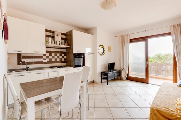 Licht appartement met zwembad en terras, 500m van zee in Castelsardo - thumbnail 5