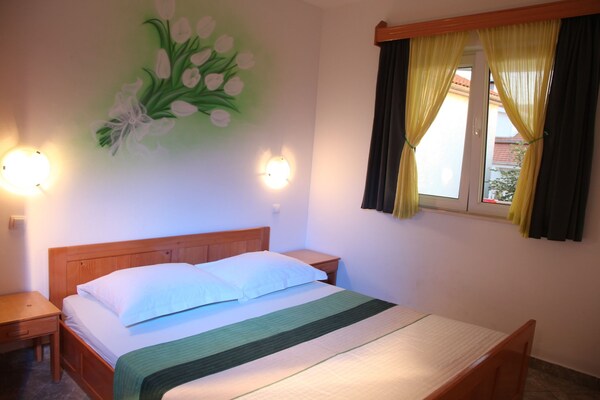 Apartments Gabi - Two Bedroom Apartment with Balcony and Sea View (A3) - thumbnail 4
