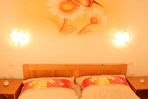 Apartments Gabi - Two Bedroom Apartment with Balcony and Sea View (B3) - thumbnail 6