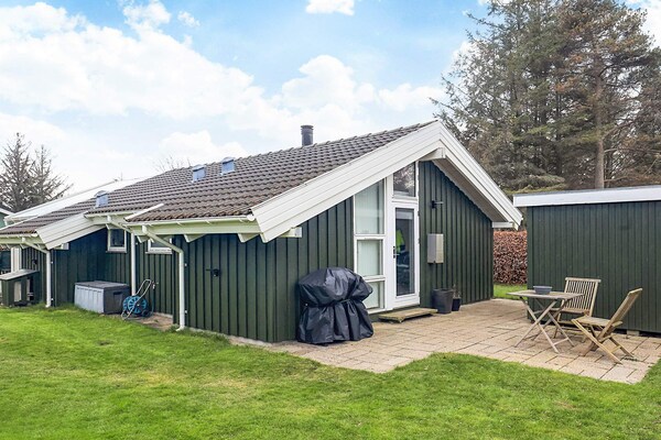 Licht vakantiehuis bij Hals met serre, houtkachel en zee op 300 meter - thumbnail 2