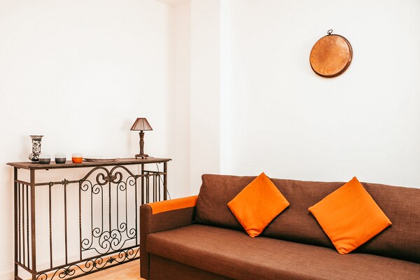 Authentiek appartement met terras in Alfama, Lissabon – vlakbij rivier en golf - thumbnail 5