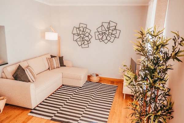 Chic & Classy Lisboa: Stijlvol appartement in hartje Lissabon - thumbnail 2