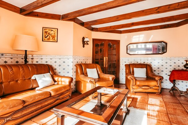 Stijlvol gerenoveerd vakantiehuis nabij Sintra met tuin, voor 7 personen - thumbnail 3