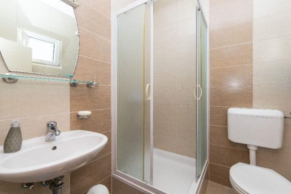 Apartments Smiljana Podaca - Studio apartment with sea view  3 - thumbnail 5