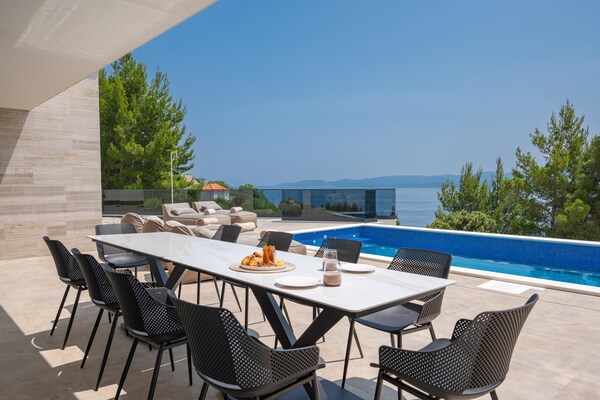 Villa Ivana met panoramisch zeezicht, privézwembad en spa in Stanići - thumbnail 6