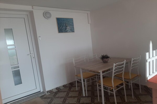 Apartments Tomislav - Two Bedroom Apartment with Terrace and Sea View - thumbnail 6