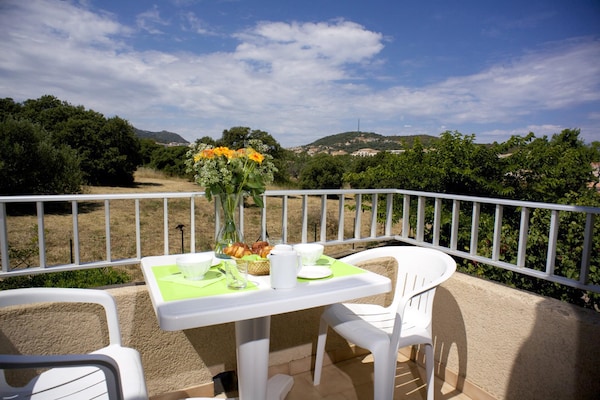 Knusse vrijstaande studio met balkon voor 3 personen in L'Ile Rousse - thumbnail 5
