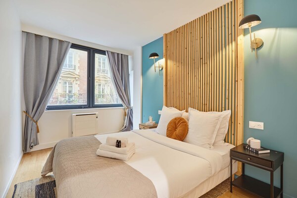 Charmant 2-kamerappartement in levendig 17e arrondissement, Parijs - thumbnail 3