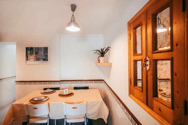 Stijlvol appartement met Taag-terras nabij Santa Apolónia - thumbnail 3