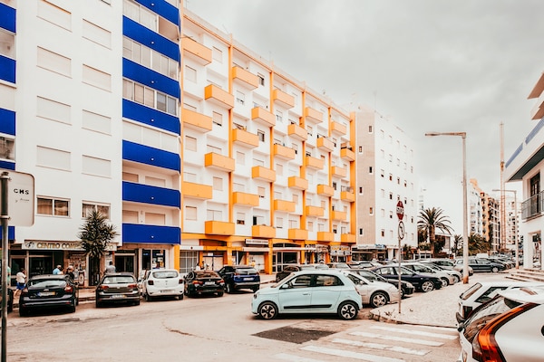 4-persoons appartement aan het strand in Armação de Pêra - thumbnail 1