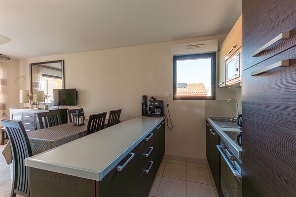 Licht appartement in Mandelieu, 300m van haven en dichtbij strand - thumbnail 4