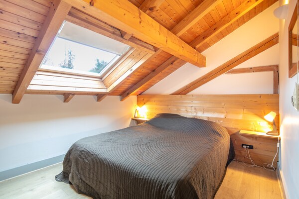 Chalet Les Marmottes: 8-persoons chalet met jacuzzi op 50m van het meer - thumbnail 5