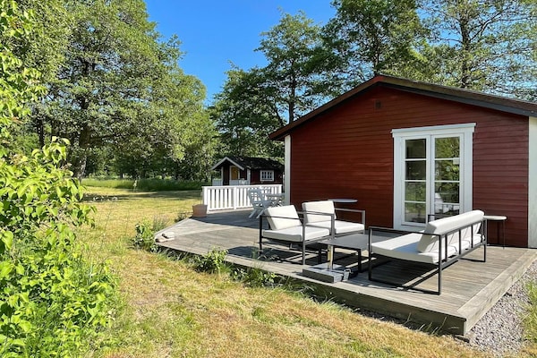 Sfeervol vakantiehuis met gastenverblijf in Löttorp - thumbnail 4