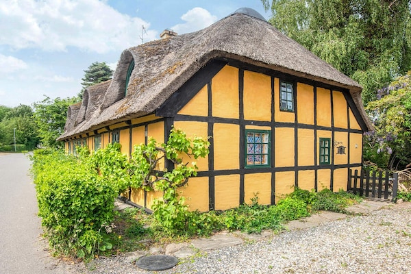 Op 1,2 km van het strand: Ruim vakantiehuis in Glesborg voor 6 personen - thumbnail 2