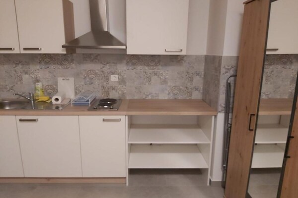 Comfort Apartment Baruna Filipovića - Studio Apartment With Balcony - thumbnail 4
