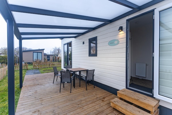 Chalet Schelp: licht vakantiehuis op familiecamping Duinhoeve in Zeeland - thumbnail 5