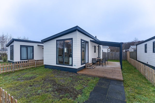 Chalet Schelp: licht vakantiehuis op familiecamping Duinhoeve in Zeeland - thumbnail 6