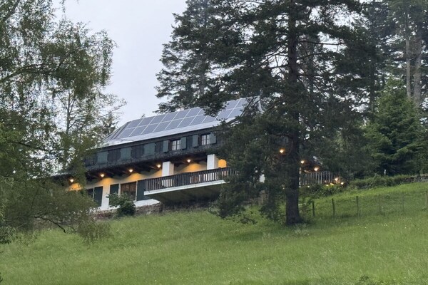 Ruim vakantiehuis voor 11 personen in Furtwangen, Zwarte Woud - thumbnail 2