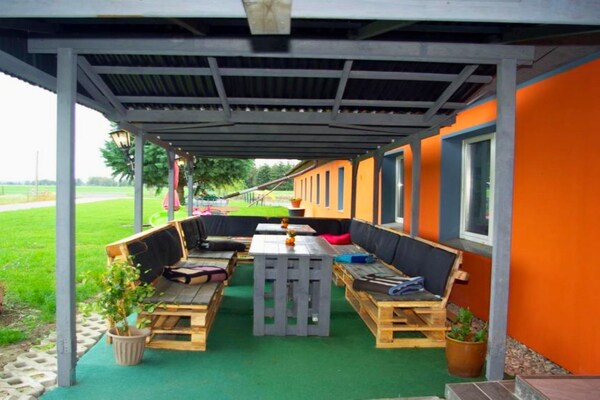Rustiek appartement in Oderbruch met tuin en ontbijtoptie - thumbnail 6