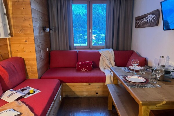 Champagne Powder: Modern appartement met Mont Blanc-uitzicht in Chamonix - thumbnail 2