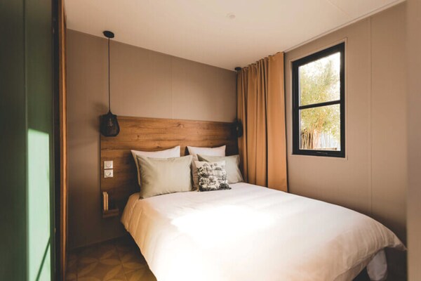 Ruime 6-persoons lodge met twee badkamers en tuin in Ravels - thumbnail 3