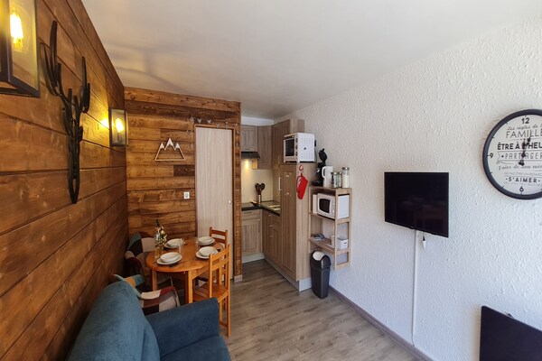 Knus appartement voor 4 personen op 100m van de piste in Les Deux Alpes - thumbnail 6