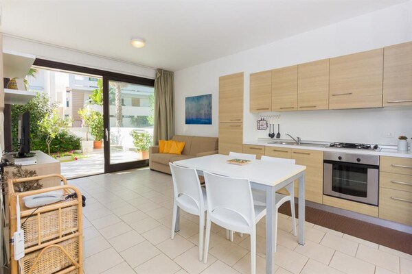 Luxe 2-slaapkamer appartement nabij zee in Marina di Ragusa, Sicilië - thumbnail 6