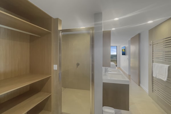 Modern appartement met 2 slaapkamers in het centrum van Batemans Bay - thumbnail 6