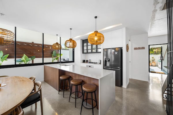 Luxe duplex met privézwembad op loopafstand van Coolum Beach - thumbnail 4
